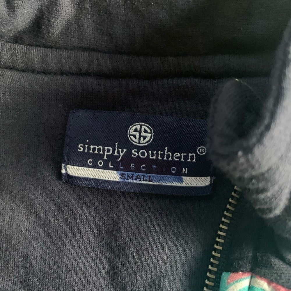 Simply Southern Pullover Mermaid Scale Size Small‎ - Picture 4 of 12